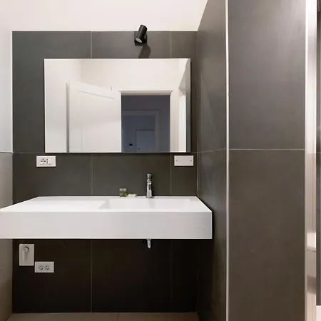 Le Dodici Porte - Zamboni 3 By District Appartement