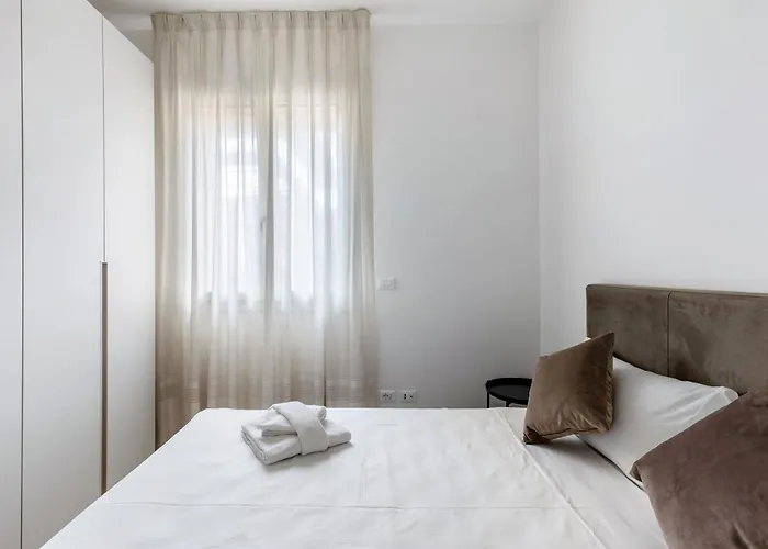 Le Dodici Porte - Zamboni 3 By District * 볼로냐