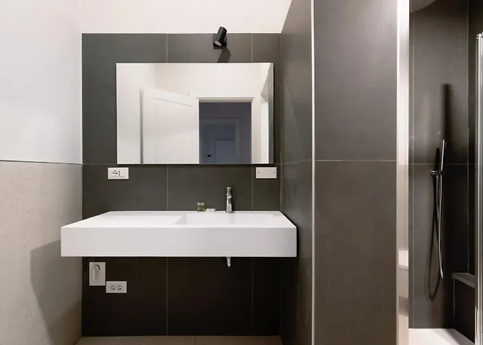 Le Dodici Porte - Zamboni 3 By District 아파트