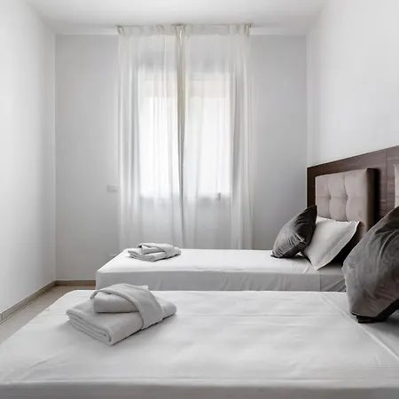 Apartment Le Dodici Porte - Zamboni 3 By District Bologna