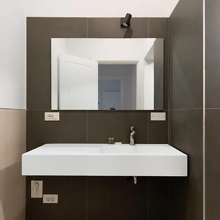 Apartment Le Dodici Porte - Zamboni 3 By District *